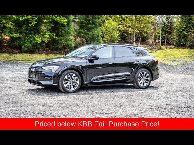 2021 Audi e-tron Premium Plus