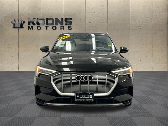2021 Audi e-tron Premium Plus