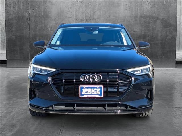 2021 Audi e-tron Premium Plus