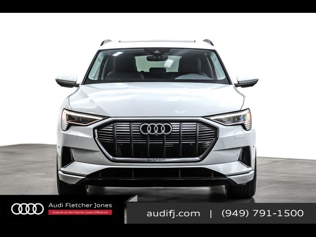 2021 Audi e-tron Premium Plus