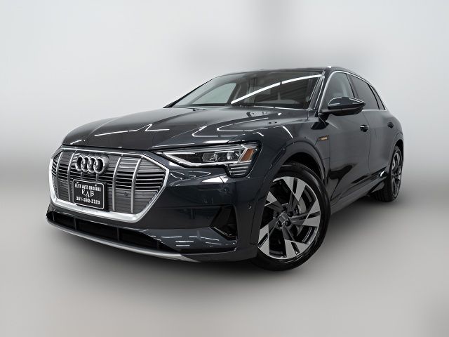 2021 Audi e-tron Premium Plus