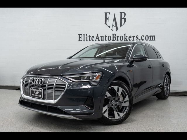 2021 Audi e-tron Premium Plus