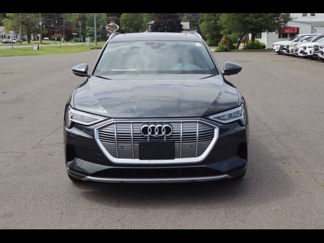 2021 Audi e-tron Premium Plus