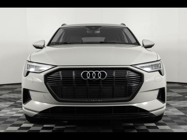 2021 Audi e-tron Premium