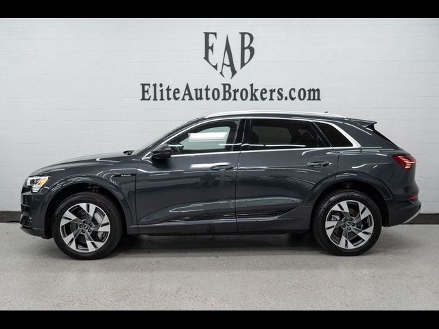 2021 Audi e-tron Premium