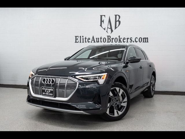 2021 Audi e-tron Premium