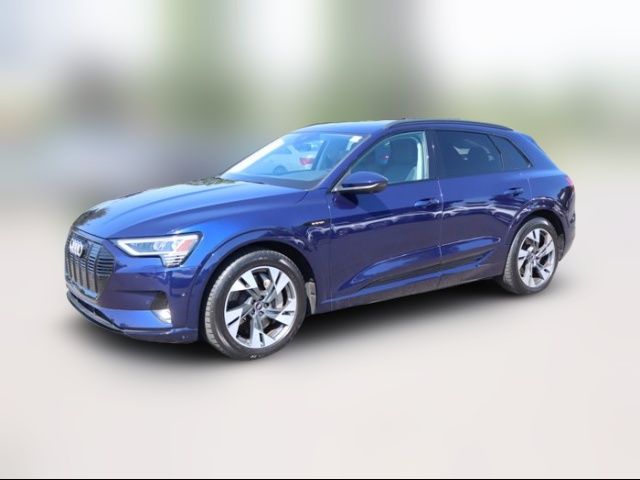 2021 Audi e-tron Premium