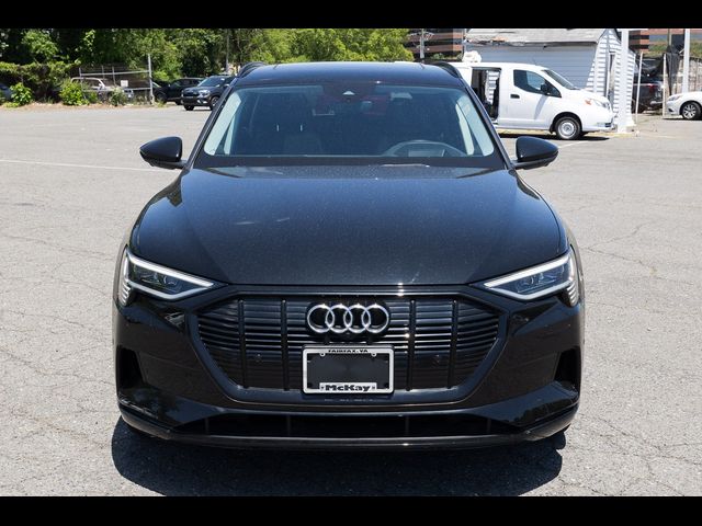 2021 Audi e-tron Prestige