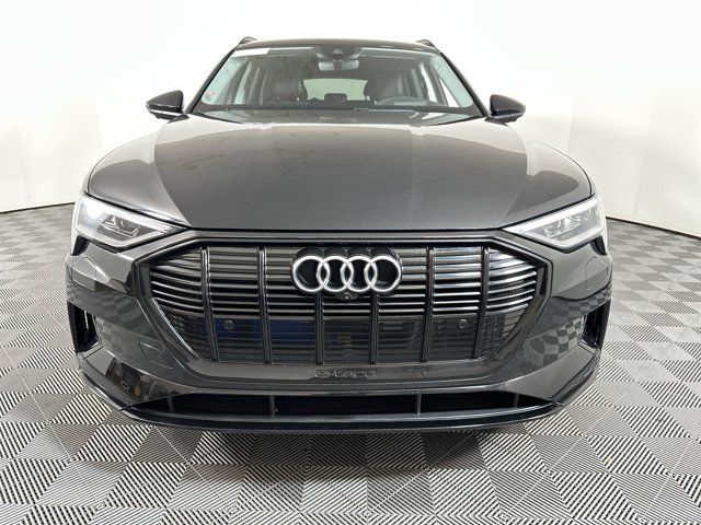 2021 Audi e-tron Prestige
