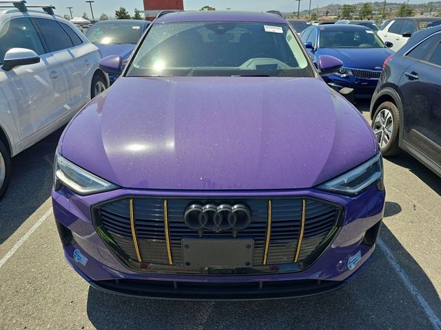 2021 Audi e-tron Prestige
