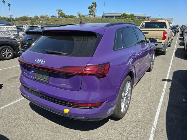 2021 Audi e-tron Prestige
