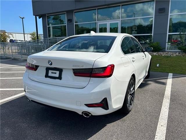 2021 BMW 3 Series 330i