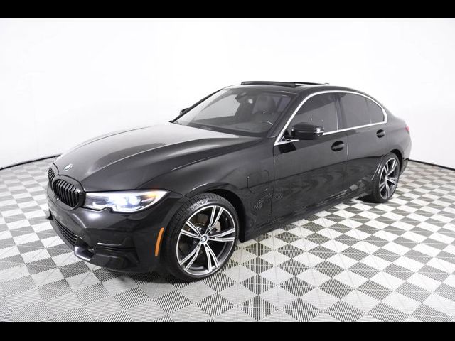 2021 BMW 3 Series 330e