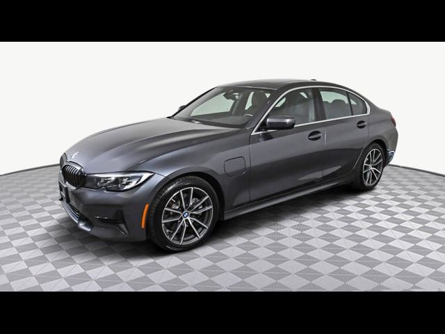 2021 BMW 3 Series 330e