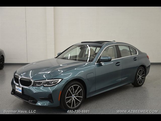 2021 BMW 3 Series 330e