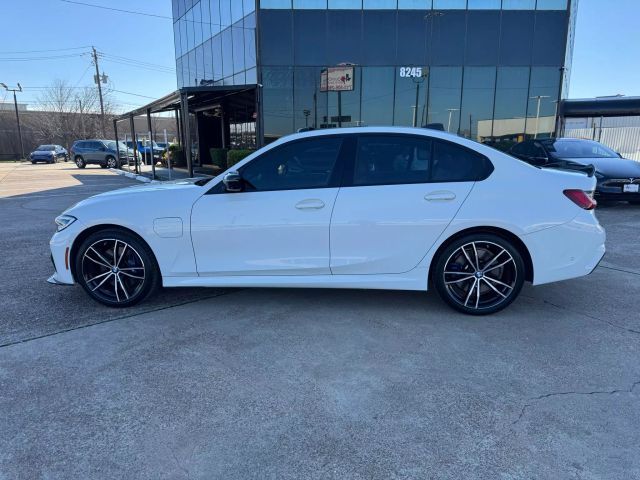 2021 BMW 3 Series 330e