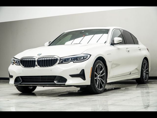 2021 BMW 3 Series 330e