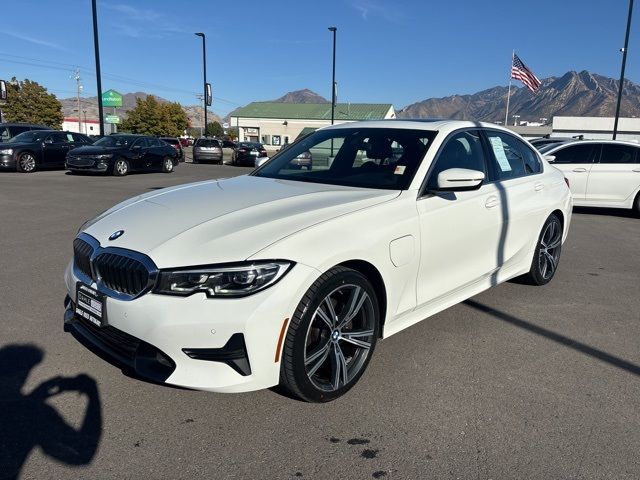 2021 BMW 3 Series 330e