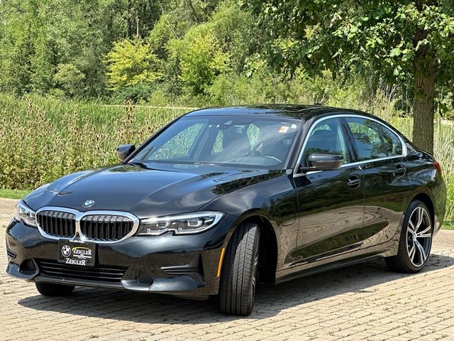 2021 BMW 3 Series 330e xDrive