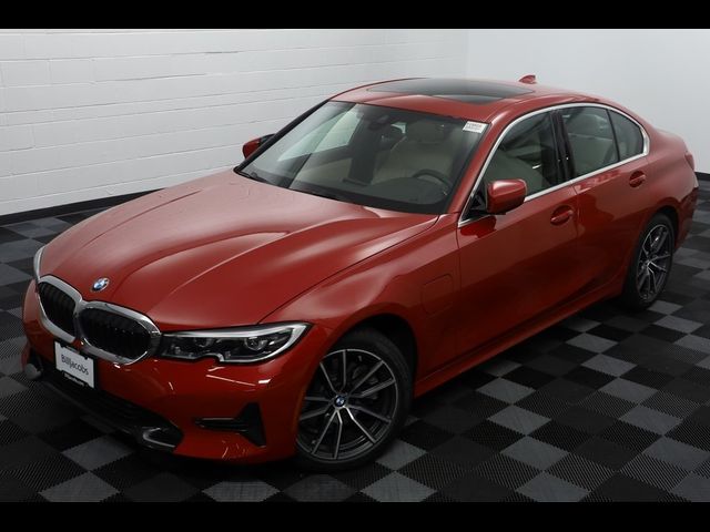 2021 BMW 3 Series 330e xDrive