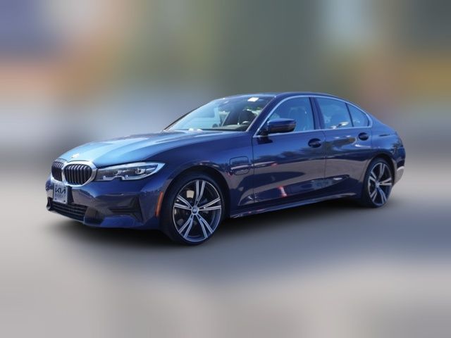 2021 BMW 3 Series 330e xDrive