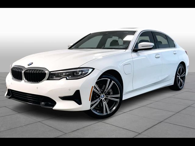 2021 BMW 3 Series 330e xDrive