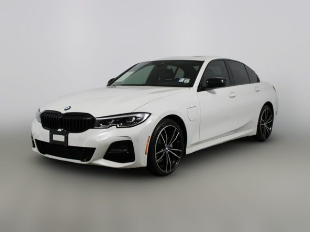 2021 BMW 3 Series 330e xDrive