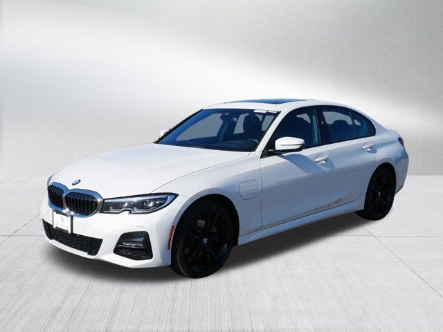 2021 BMW 3 Series 330e xDrive