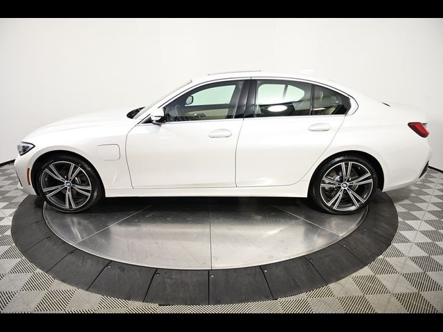 2021 BMW 3 Series 330e xDrive