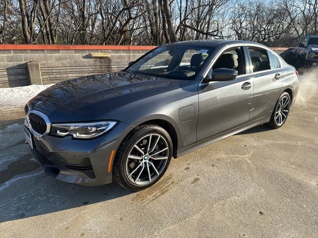 2021 BMW 3 Series 330e xDrive