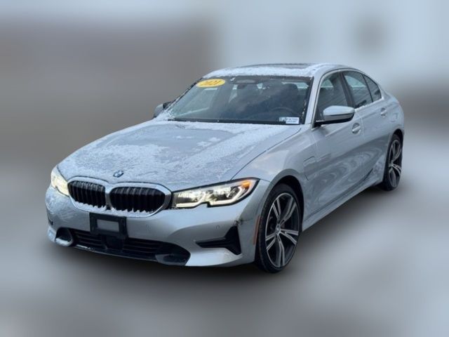 2021 BMW 3 Series 330e xDrive