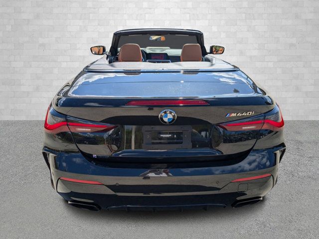 2021 BMW 4 Series M440i