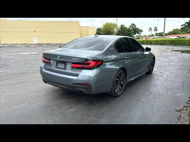 2021 BMW 5 Series 530i