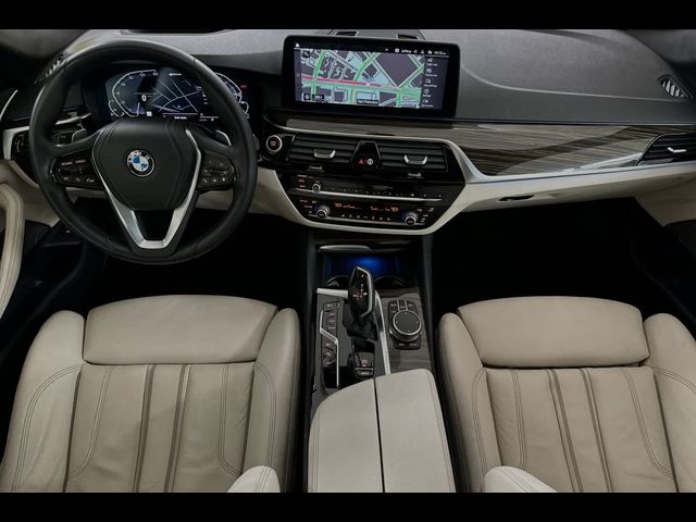 2021 BMW 5 Series 530e