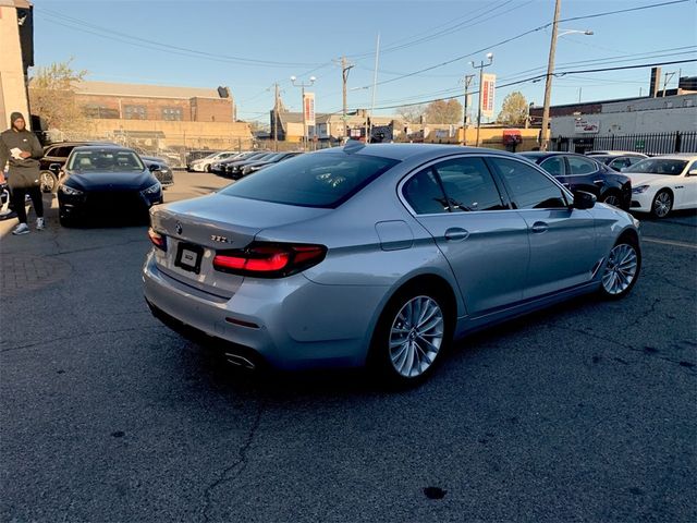 2021 BMW 5 Series 530e