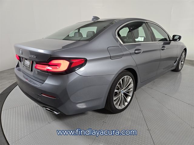 2021 BMW 5 Series 530i