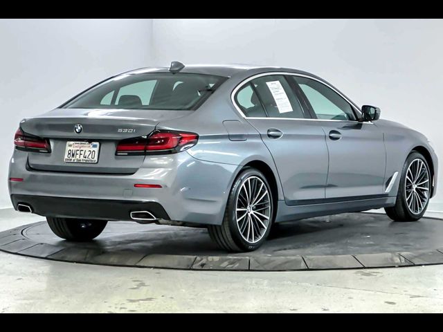 2021 BMW 5 Series 530i