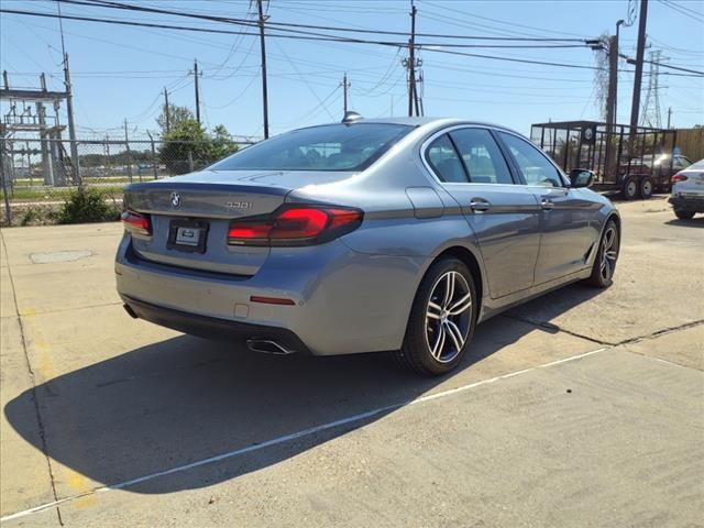 2021 BMW 5 Series 530i