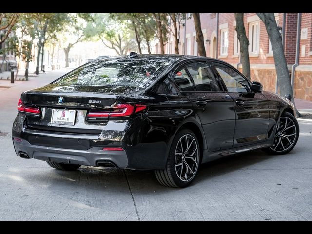 2021 BMW 5 Series 530i