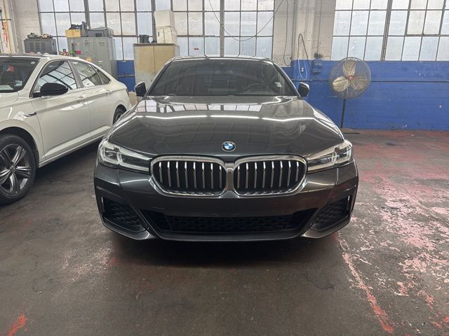 2021 BMW 5 Series 530i