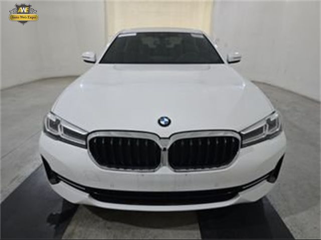 2021 BMW 5 Series 530i