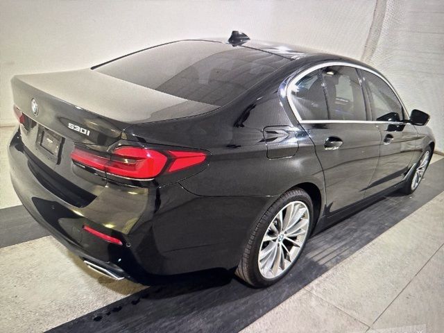 2021 BMW 5 Series 530i