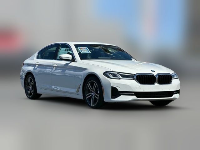 2021 BMW 5 Series 530i