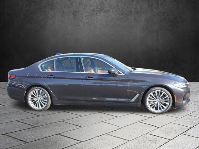 2021 BMW 5 Series 530i