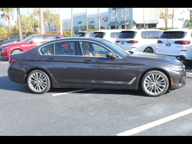 2021 BMW 5 Series 530i