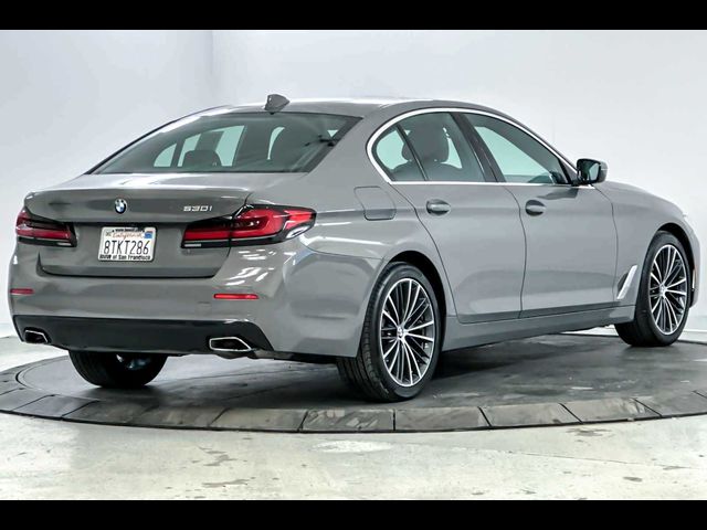 2021 BMW 5 Series 530i