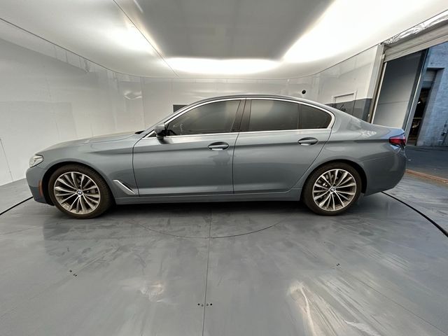 2021 BMW 5 Series 530i