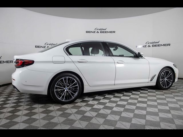 2021 BMW 5 Series 530i