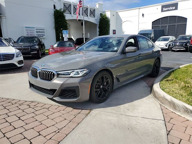 2021 BMW 5 Series 530i