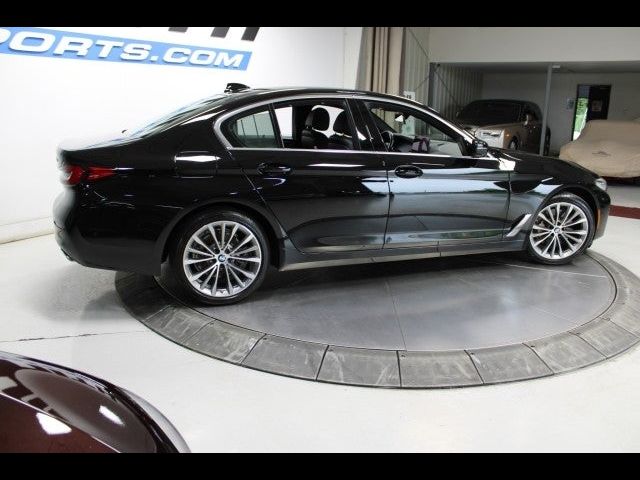 2021 BMW 5 Series 530i